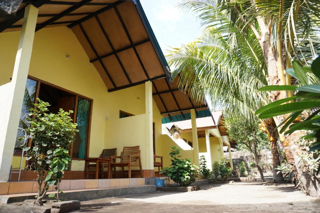 Aura Guest House Gili Air Exterior foto